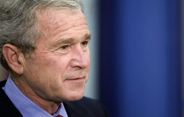 Ο Τζορτζ Μπους αποθέωσε τον Πούτιν – Τι είπε για τον Ρώσο πρόεδρο
