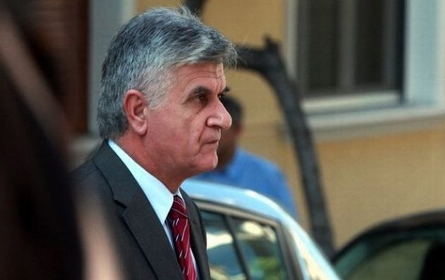 Επεισόδιο με αστυνομικό είχε ο Φίλιππος Πετσάλνικος – Τον πήγαν στο τμήμα