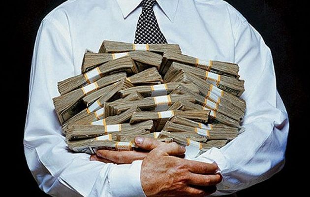 Τα λεφτά φέρνουν μακροζωία – Tι λέει έρευνα για τους “φραγκάτους” του πλανήτη