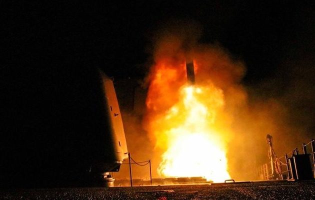 Πυραυλικές επιθέσεις κατά θέσεων του συριακού στρατού σε Χάμα και Χαλέπι – 26 νεκροί