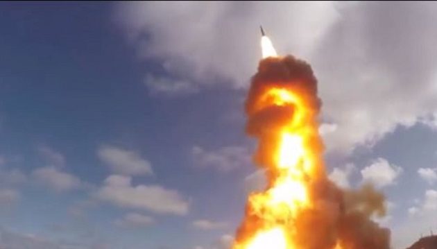 Η Ρωσία δοκίμασε το νέο πυραυλικό της σύστημα – Μπορεί να καταστρέψει νατοϊκούς δορυφόρους (βίντεο)