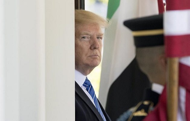 Τι συζήτησε ο Τραμπ με τον εμίρη του Κατάρ