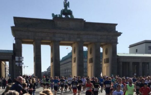 Συνελήφθησαν τέσσερις τζιχαντιστές λίγο πριν ορμήσουν να σφάξουν αθλητές στον Ημιμαραθώνιο του Βερολίνου