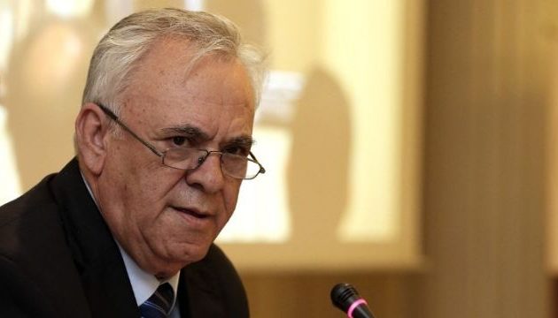 Δραγασάκης: Ο Στέλιος Σκλαβενίτης στήριξε την ελληνική οικονομία σε πολύ δύσκολες στιγμές