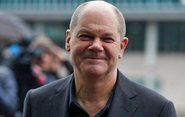 Μέχρι και οι Γερμανοί επαινούν την Ελλάδα – Όλαφ Σόλτς: Τέλος τα μνημόνια τον Αύγουστο