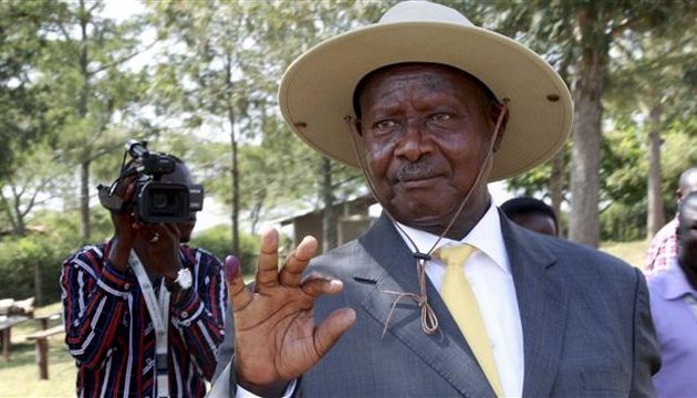 Ο Πρόεδρος της Ογκάντα θα απαγορεύσει το «στοματικό» – «Το στόμα είναι για να τρώμε» – «Θα βγάλετε… σκουλήκια»