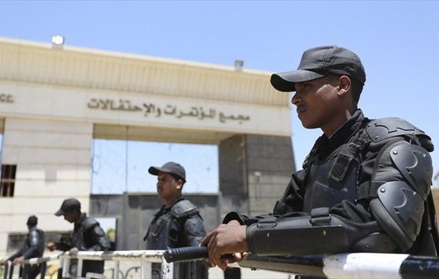 Η Αίγυπτος παραπέμπει 278 άτομα σε στρατοδικείο για «τρομοκρατία»
