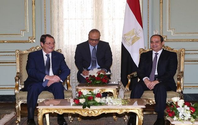 Ενεργειακά, αγωγός φυσικού αερίου και Κυπριακό συζήτησαν Αναστασιάδης – Σίσι