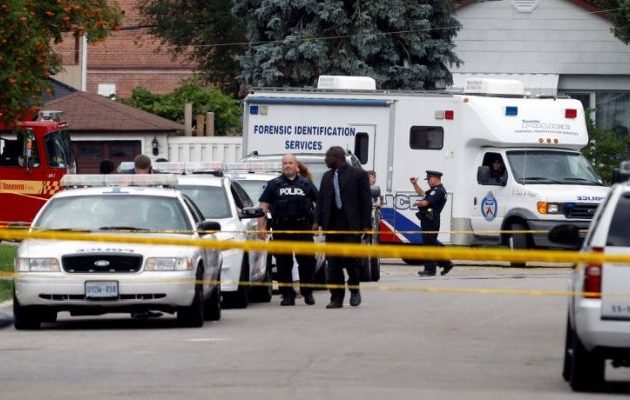 Πήγε να επισκευάσει καζανάκι κι ανακάλυψε πτώμα μέσα σε τοίχο