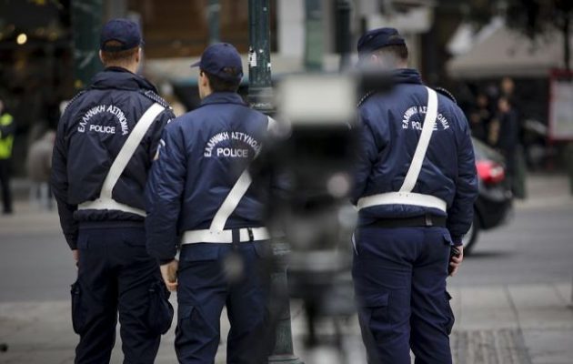 Ποιοι είναι οι 4 κρατούμενοι που απέδρασαν στον Πειραιά – Ισοβίτες δολοφόνοι οι δύο