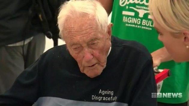 Το σπαρακτικό τελευταίο αντίο του γηραιότερου Αυστραλού επιστήμονα πριν την ευθανασία