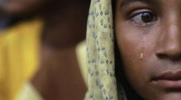 Περίπου 240.000 μικρές Ινδές πεθαίνουν γιατί δεν τις φροντίζουν όπως τα αγόρια