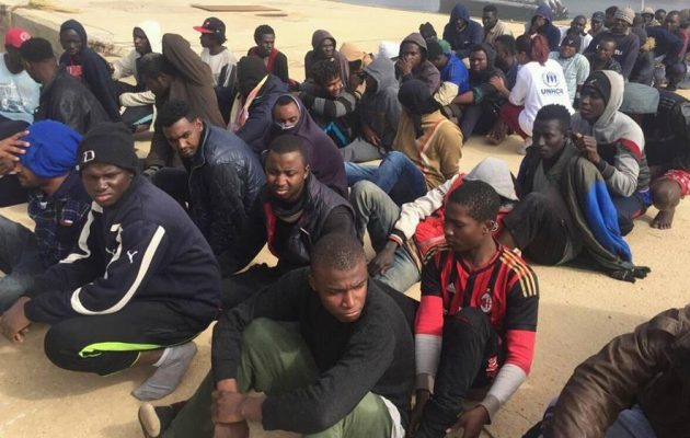 Σε συνθήκες δουλείας κρατούνται Αφρικανοί μετανάστες στη Λιβύη