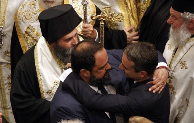 Τσίπρας για “μαύρο μέτωπο”: Ο Μαρινάκης νέος πολιτικός καθοδηγητής του Μητσοτάκη