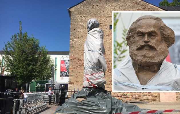 Διαδηλώσεις και αντιδιαδηλώσεις γύρω από ένα πεντάμετρο κινέζικο άγαλμα του Μαρξ στη Γερμανία