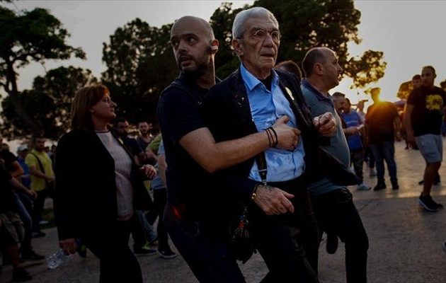 Γερμανικός Τύπος για Μπουτάρη: Ακροδεξιοί επιτίθενται σε δήμαρχο