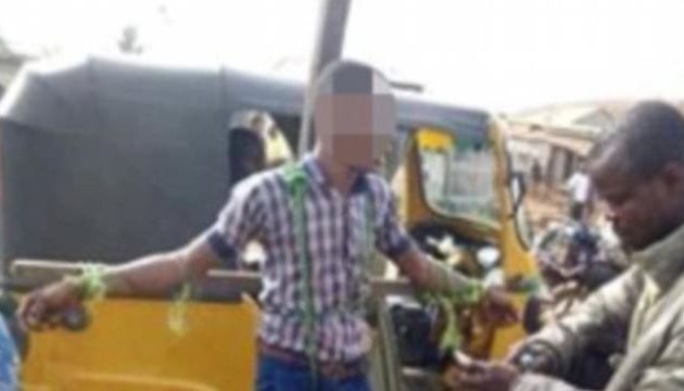 Τους «σταύρωσαν» γιατί «άργησαν να πάνε στο σχολείο» (φωτο)