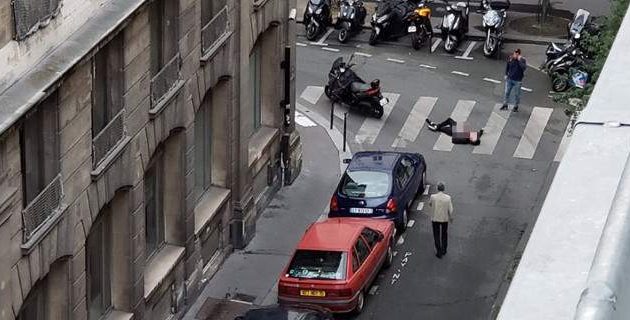 Κόκκινος συναγερμός στο Παρίσι: Επίθεση με μαχαίρι – Δύο νεκροί και 8 τραυματίες (βίντεο)