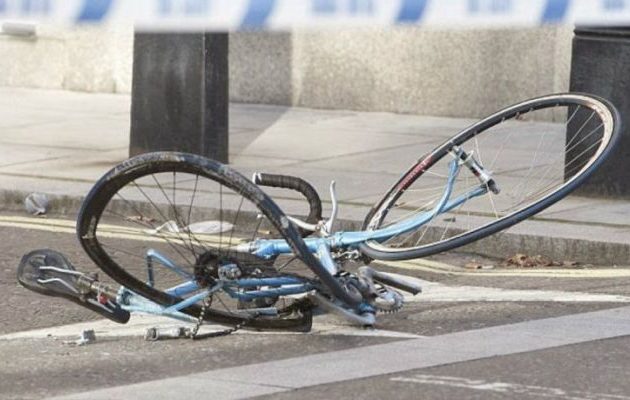 Ποιες κατηγορίες αντιμετωπίζει γυναίκα που τραυμάτισε θανάσιμα 57χρονο ποδηλάτη