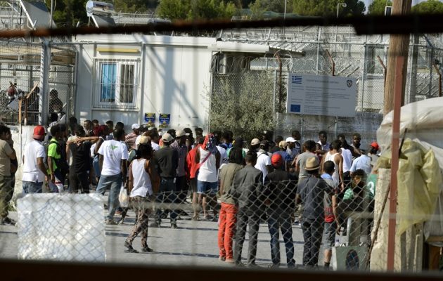 Αφρικανοί επιτέθηκαν σε Σύρους στη Μόρια – Τέσσερις τραυματίες