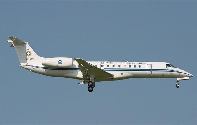 Πτήση ζωής από την Πολεμική Αεροπορία για δίχρονο παιδί