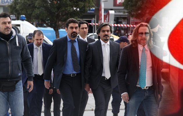 Οι τουρκικές μυστικές υπηρεσίες στέλνουν δολοφόνους στην Ελλάδα για τους 8 Τούρκους αξιωματικούς