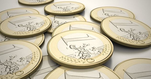 Guardian: Η λιτότητα στρέφει τους πολίτες κατά του ευρώ