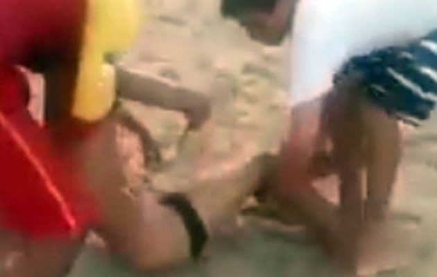 Φρικτό: 18χρονος έχασε τη ζωή του από καρχαρία που του έκοψε το πέος