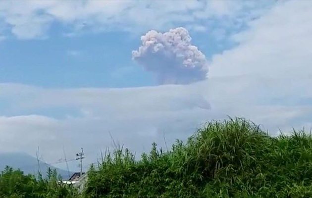 Ηφαίστειο στην Ιαπωνία «βρυχάται» μετά τον σεισμό των 6,1 Ρίχτερ