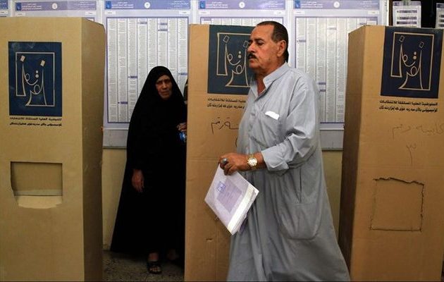 «Ύποπτη» φωτιά σε αποθήκη που το Ιράκ φυλάσσει εκλογικές κάλπες