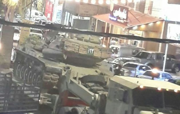 Η Ιορδανία ανέπτυξε ισχυρές δυνάμεις τανκς και πεζικού στα σύνορά της με τη Συρία