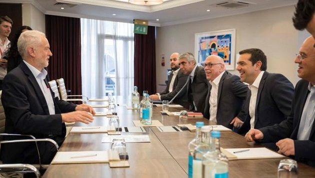 Συγχαρητήρια Κόρμπιν σε Τσίπρα – Tι είπαν στη συνάντησή τους στο Λονδίνο