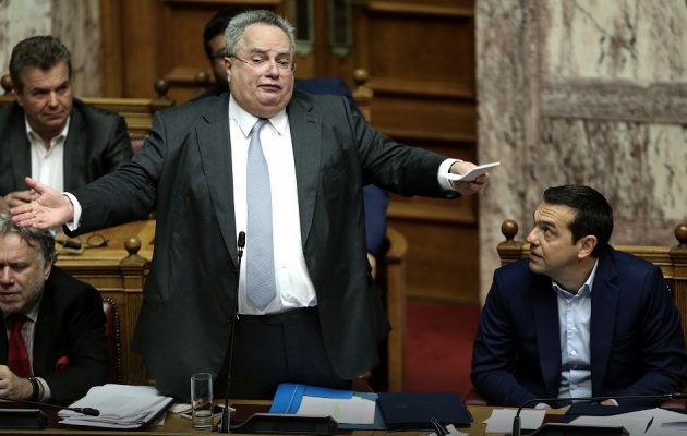 Πήγε για μαλλί και βγήκε κουρεμένη η Ντόρα – Ο Κοτζιάς αποκάλυψε ότι είχε αναγνωρίσει «μακεντόνσκι» γλώσσα και εθνότητα