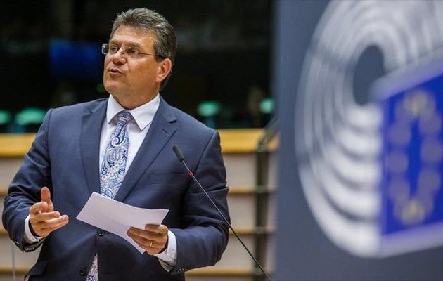 Αυτός είναι ο Σλοβάκος που ανακοίνωσε ότι θέλει να γίνει ο επόμενος «Γιούνκερ»