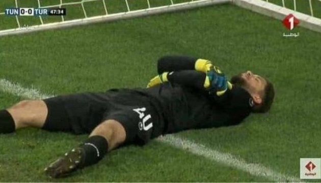 Απίστευτο κόλπο της εθνικής Τυνησίας: Γιατί «τραυματίζεται» ο τερματοφύλακας μόλις δύσει ο ήλιος