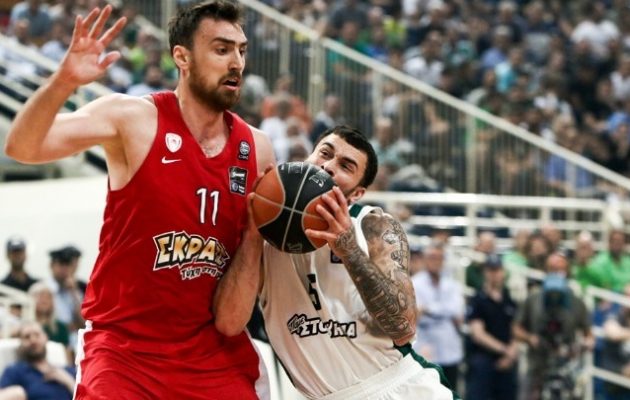 Πλέι οφ: Ο Ολυμπιακός «έσπασε» την έδρα του Παναθηναϊκού 65-75