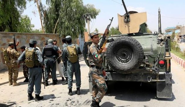 Τρεις νεκροί στρατιώτες από επίθεση αυτοκτονίας στο Αφγανιστάν