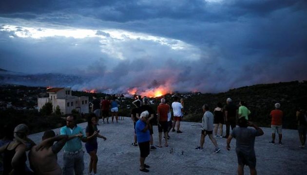 Τουλάχιστον 24 νεκροί από την πύρινη λαίλαπα – 11 διασωληνωμένοι – Αγνοούνται κι άλλοι