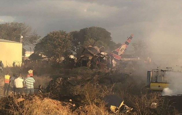 Συνετρίβη αεροσκάφος στη Νότια Αφρική – Ένας νεκρός και 20 τραυματίες