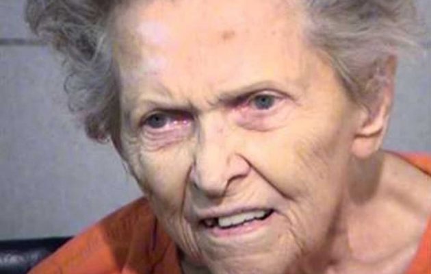 92χρονη σκότωσε τον 72χρονο γιο της επειδή ήθελε να τη βάλει σε γηροκομείο