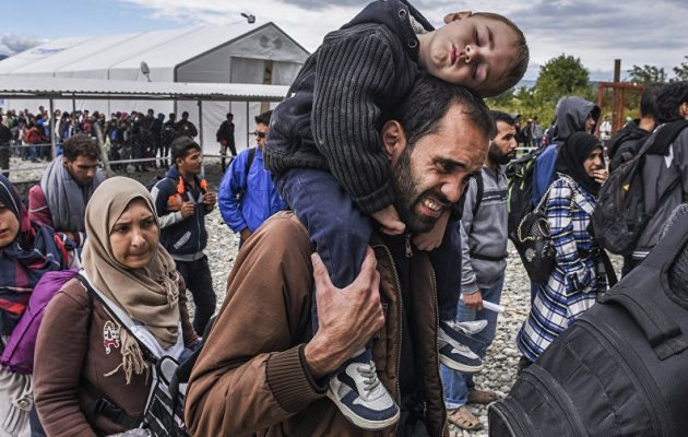 Χιλιάδες πρόσφυγες φτάνουν στη Βοσνία με την ελπίδα να περάσουν στην ΕΕ