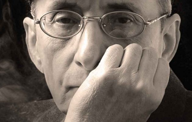 Εθνική θλίψη: Πέθανε ο σπουδαίος ποιητής Μάνος Ελευθερίου