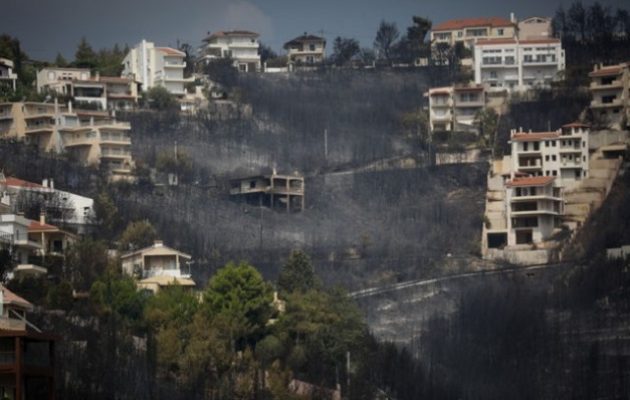 Επιτέλους «κάθαρση»: 2500 αυθαίρετα σε δάση και 685 στον αιγιαλό – Ποια θα κατεδαφιστούν άμεσα