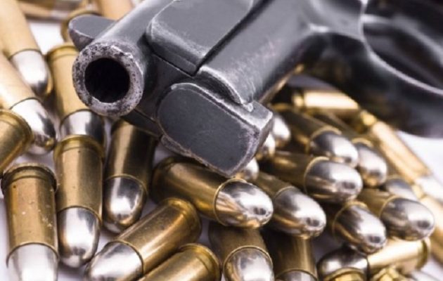 Επιχειρηματίας ήταν ο εγκέφαλος οργάνωσης που διακινούσε όπλα