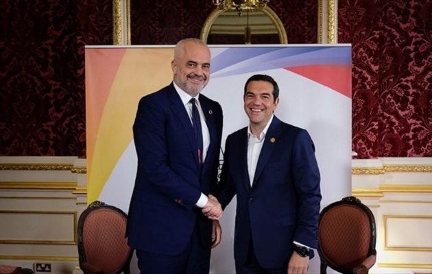 Συναντήθηκαν Τσίπρας και Ράμα- Αισιοδοξία για θετική κατάληξη στα διμερή ζητήματα