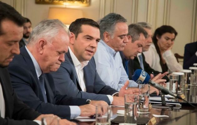 Ο Τσίπρας διαμήνυσε: Δεν θα επιτρέψουμε σε κανένα σκοτεινό κέντρο να μας εμποδίσει να γίνουμε ηγέτιδα δύναμη στα Βαλκάνια