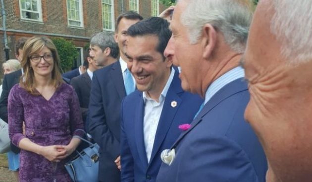 Ο… φωτογράφος Τσίπρα και Καρόλου, Ζόραν Ζάεφ – Τα “βασιλικά” εύσημα στο Λονδίνο