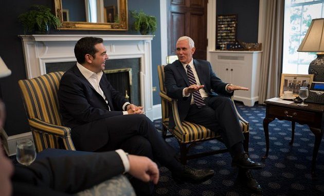 Τηλεφωνική επικοινωνία Τσίπρα-Πενς – Τι συζήτησαν