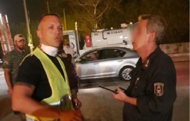 Independent: Πώς η ελληνική ακροδεξιά προσπάθησε να εκμεταλλευτεί τις πυρκαγιές