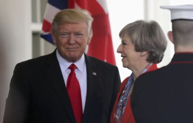 Τα γυρίζει ο Τραμπ: Ποτέ δεν είχαμε καλύτερη σχέση με τη Βρετανία